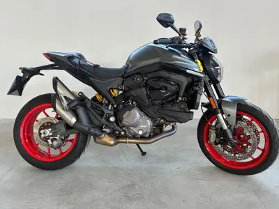 Ducati Monster 937 (2021 - 25) usata