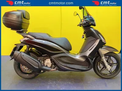 Piaggio Beverly 350 SportTouring ie ABS (2011 - 17) usata