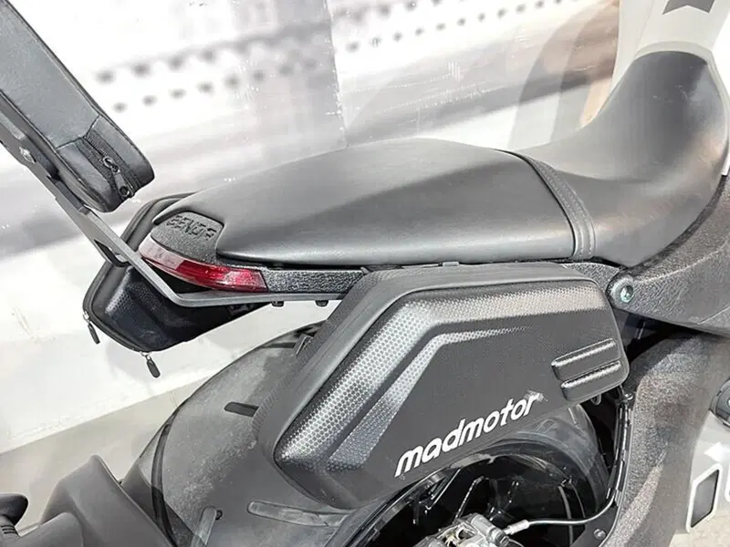 Benda Motorcycles LFC 700 (2024 - 26) (5)