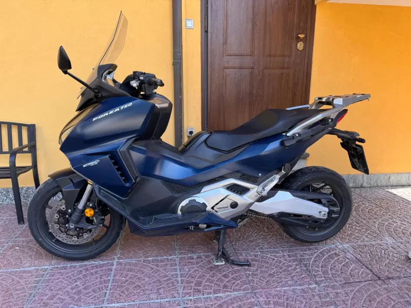 Honda Forza 750 DCT Travel (2021 - 24) (2)