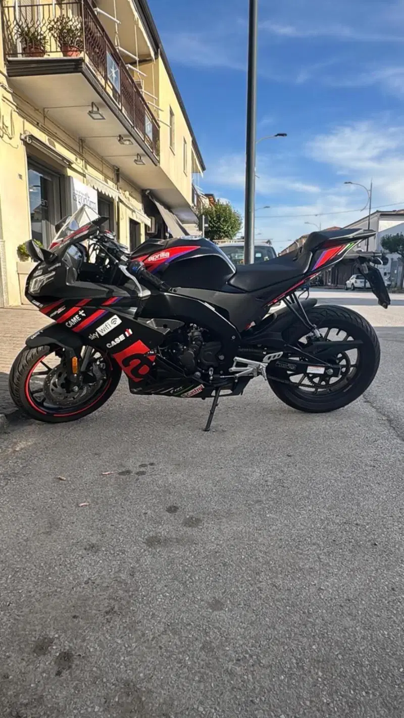 Aprilia RS 125 GP Replica (2021 - 24) (2)