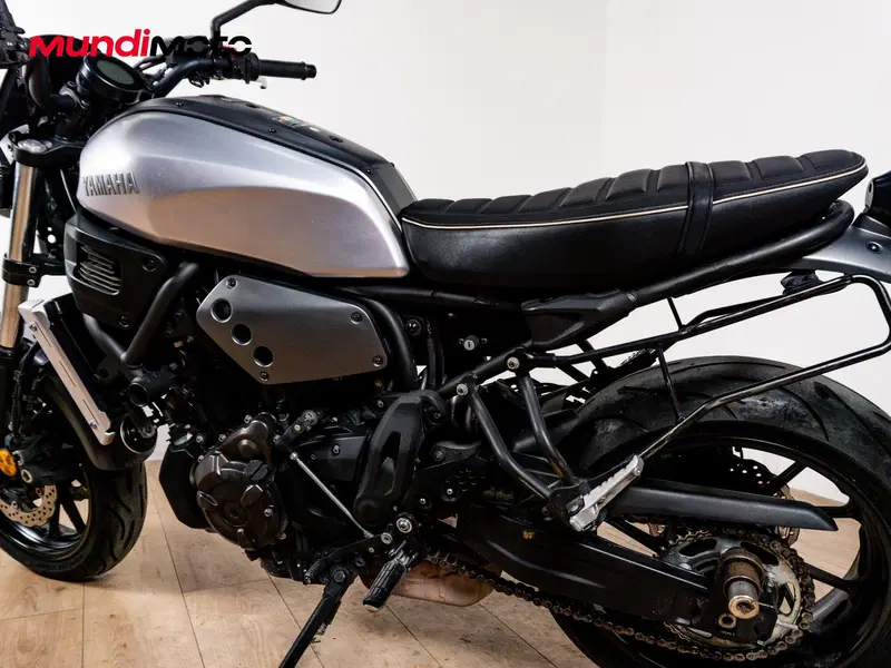Yamaha XSR 700 (2021) (10)