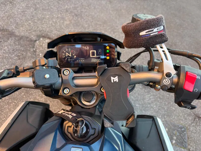 Honda CB 650 R (2021 - 23) (4)