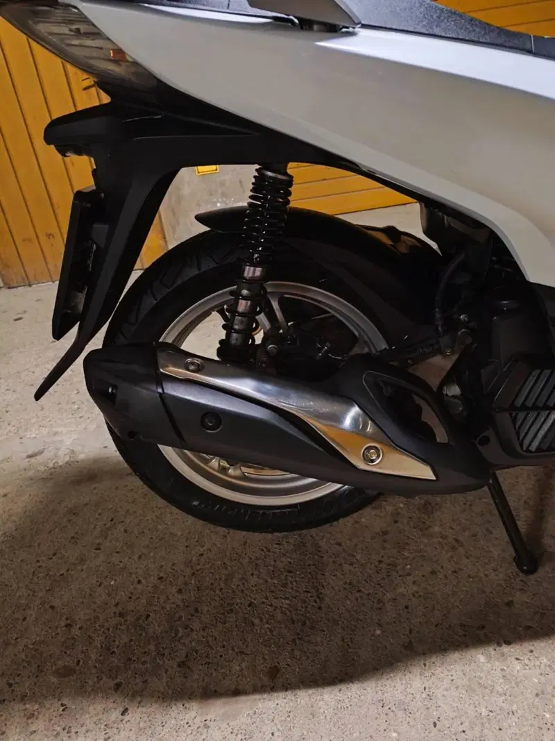 Honda SH 150i (2017 - 19) (7)