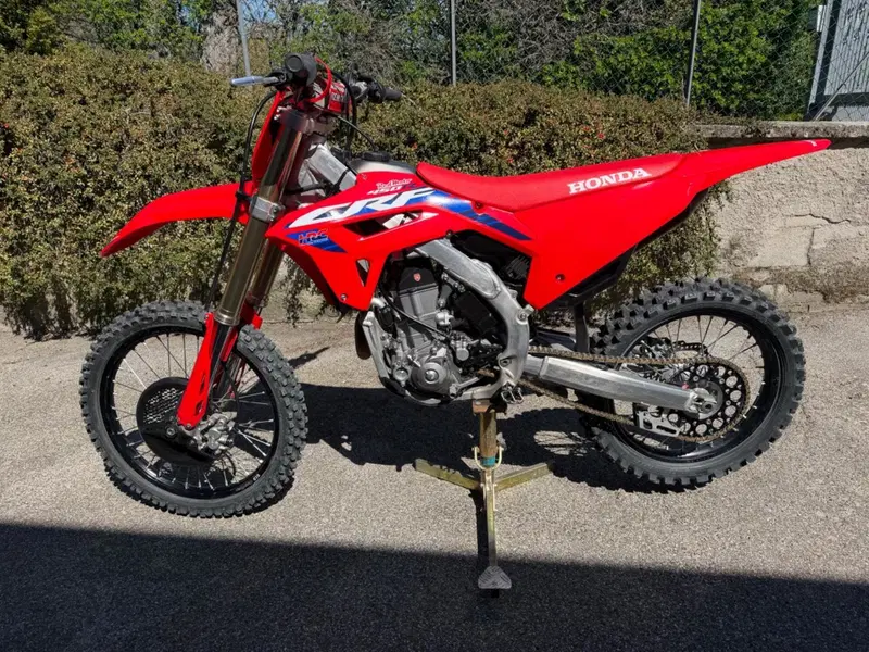 Honda CRF 450R (2024) (10)