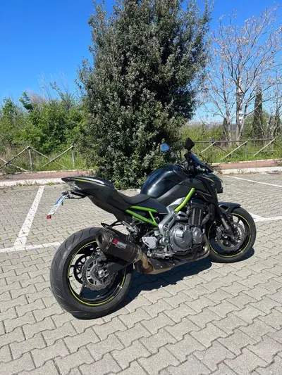 Kawasaki Z 900 (2017 - 18) usata