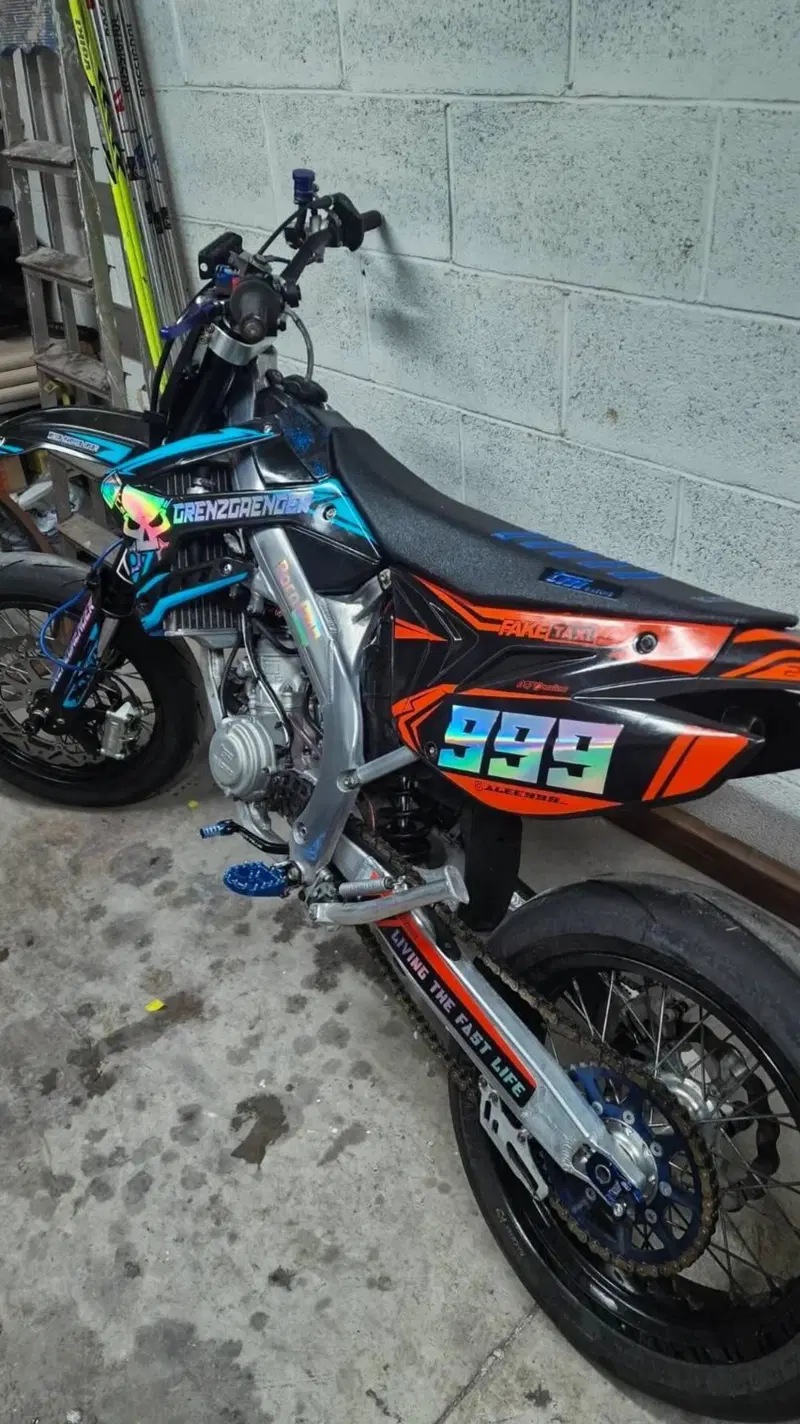 Tm Moto SMR 125 (2016) (3)