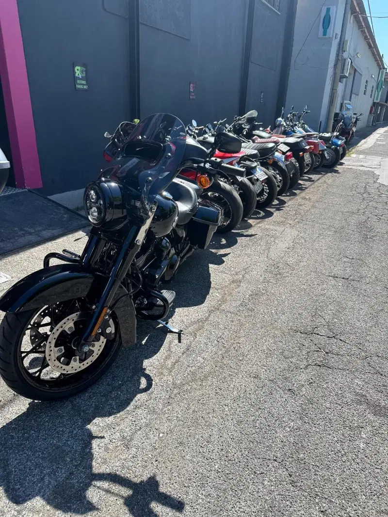 Harley-Davidson Road King Special (2021 - 25) (3)