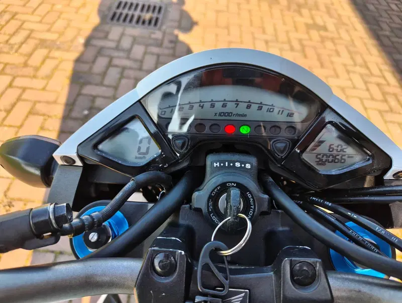 Honda CB 1000 R (2008 - 10) (4)