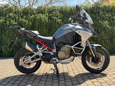 Ducati Multistrada V4 S (2021 - 24) usata