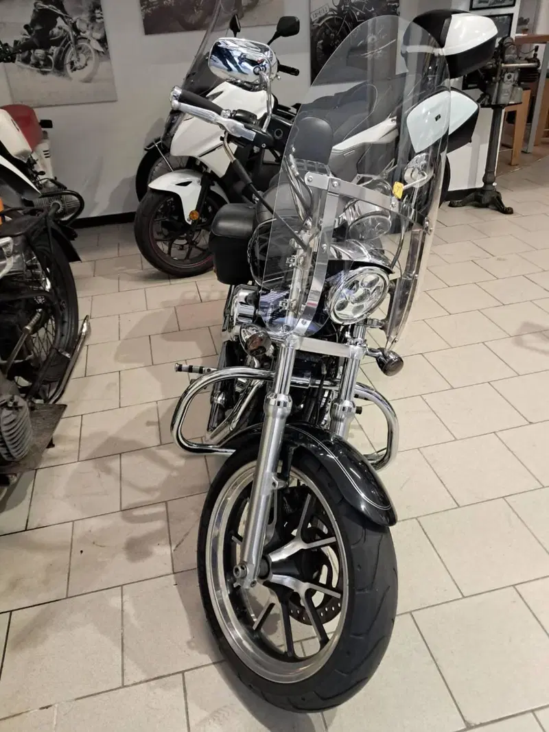 Harley-Davidson 1200 SuperLow (2014 - 16) - XL 1200T (2)