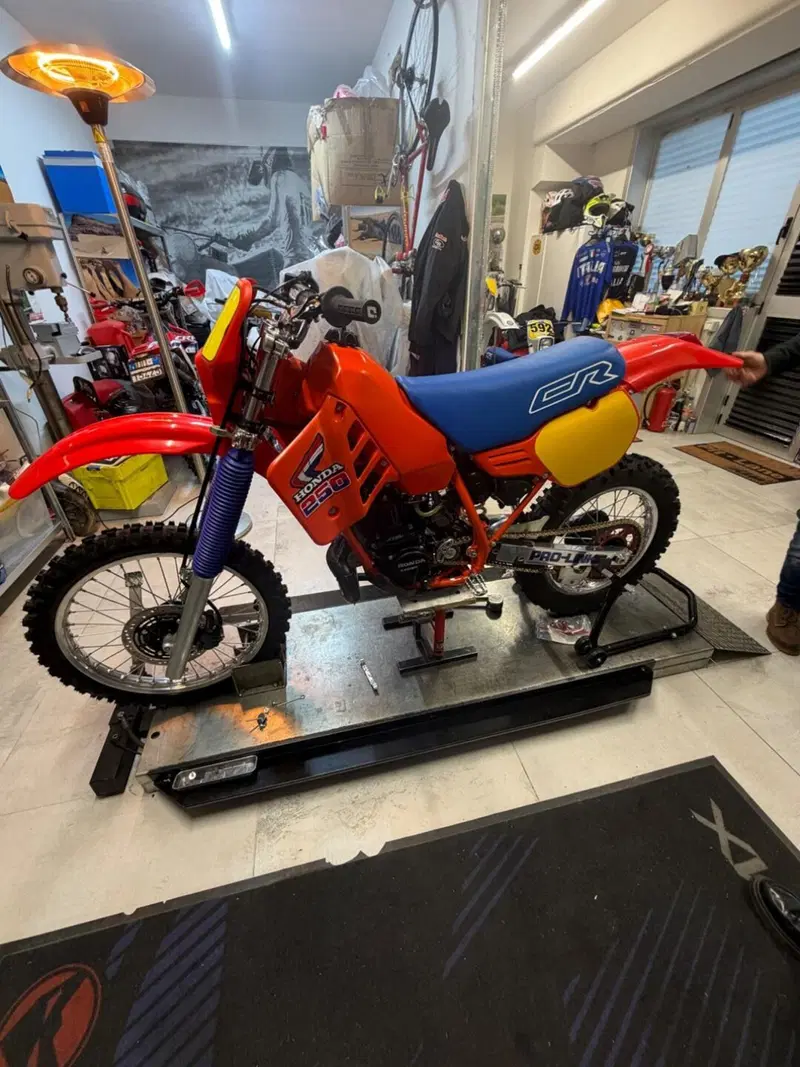 Honda Cr