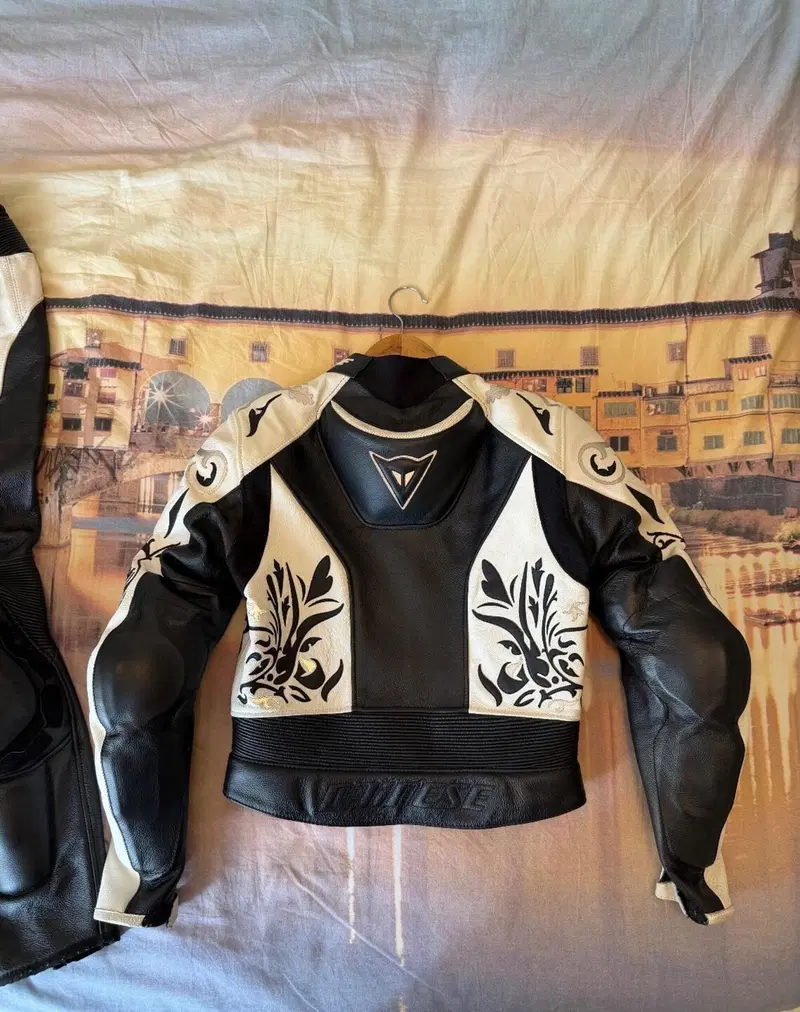 Tuta pelle donna divisibile Dainese Laguna Seca (3)