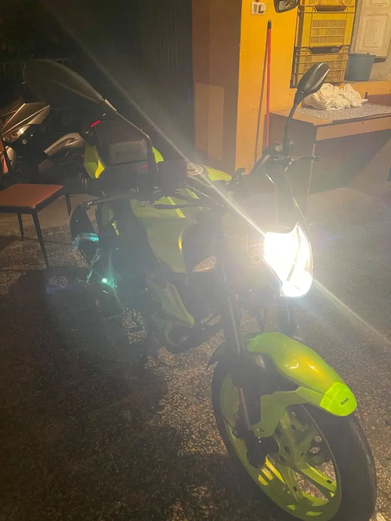 Benelli BN 125 (2021 - 25) (8)