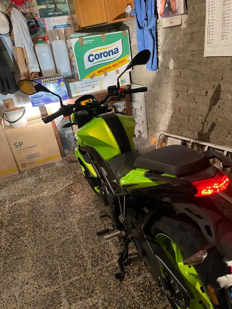 Benelli BN 125 (2021 - 25) (9)