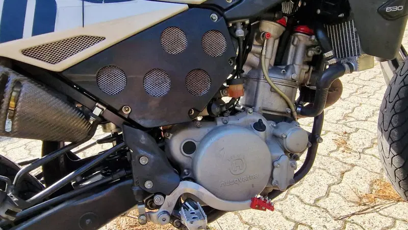 Husqvarna SMS 630 (2011) (4)