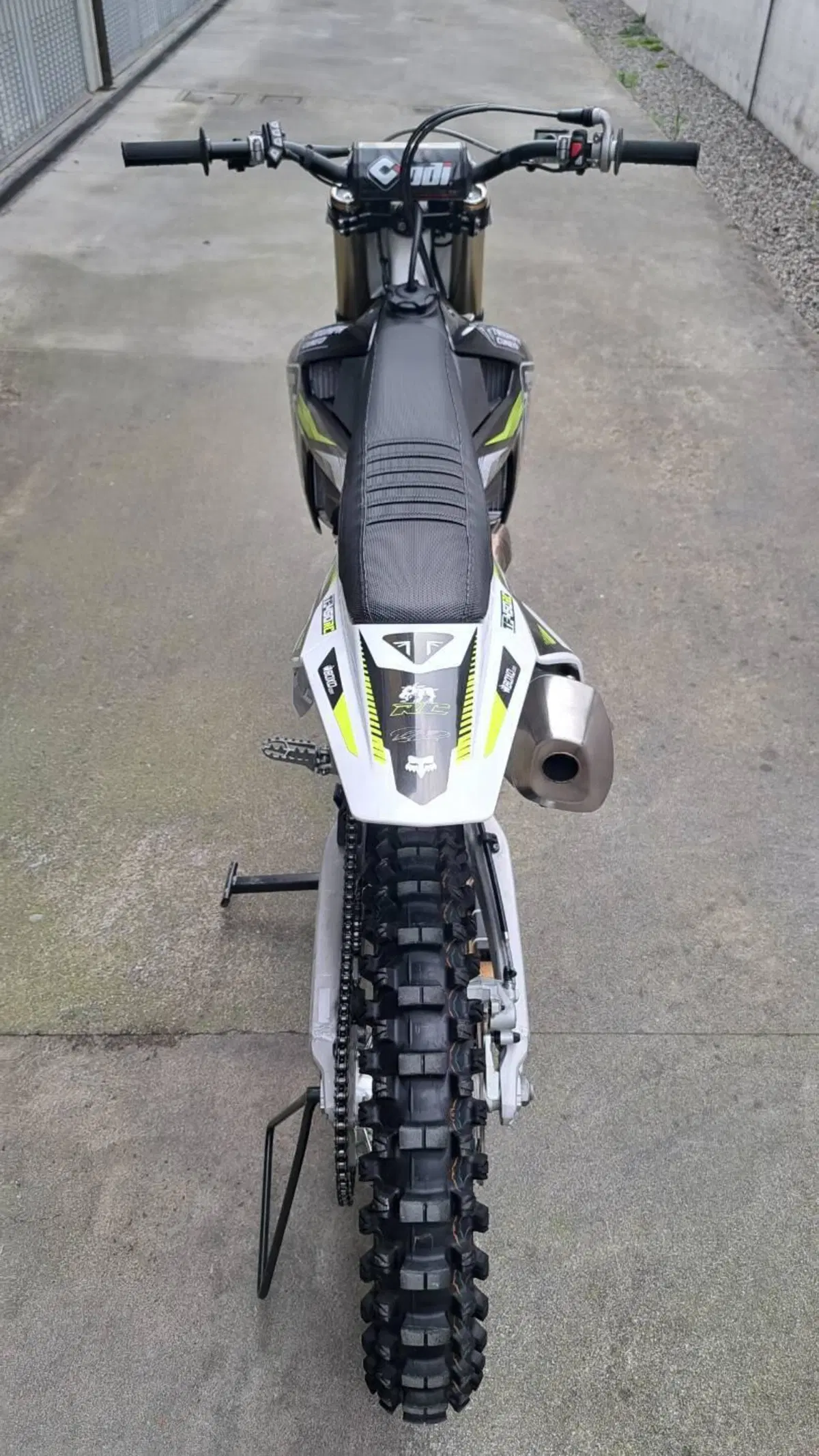Triumph TF 450-RC Edition (2025 - 26) (2)