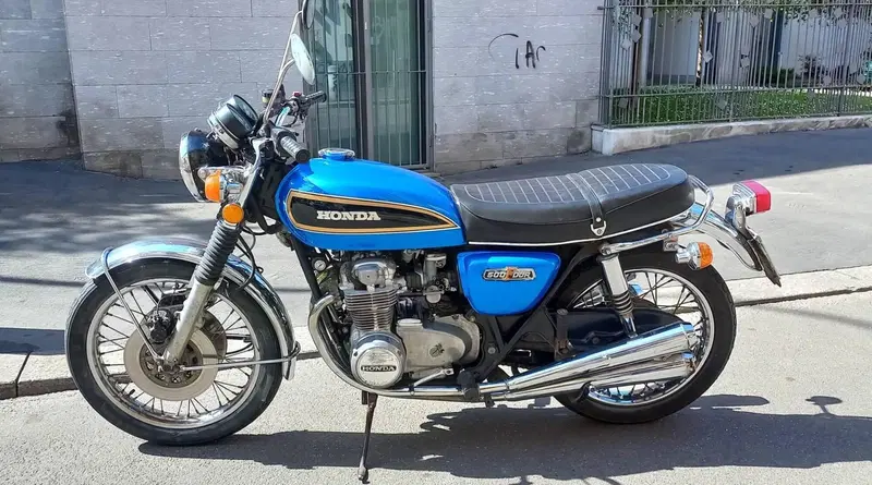 Honda CB 500 Four (2)