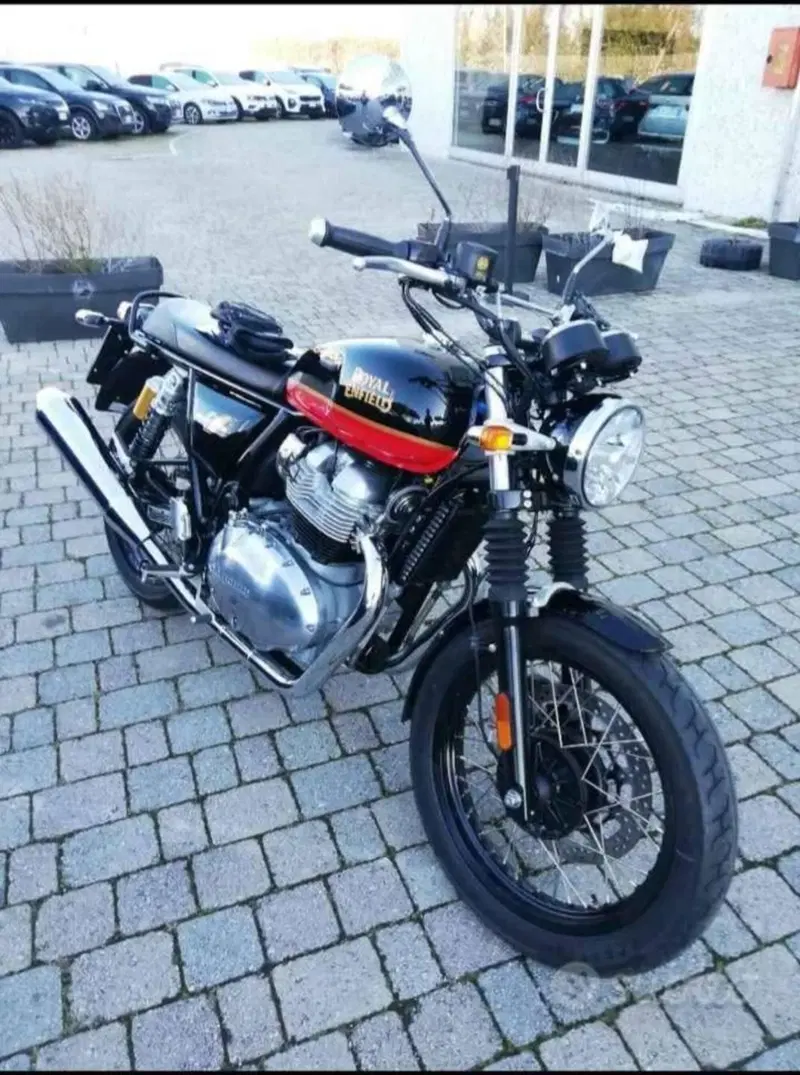 Royal Enfield Interceptor 650 (2021 - 26)
