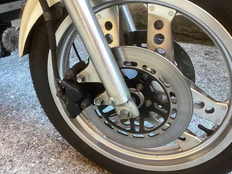 Honda CX 650 E (8)