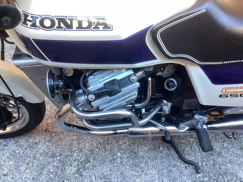 Honda CX 650 E (6)