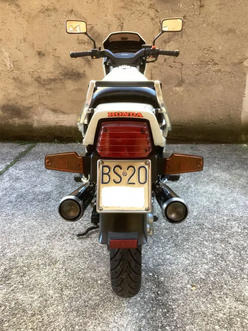 Honda CX 650 E (4)