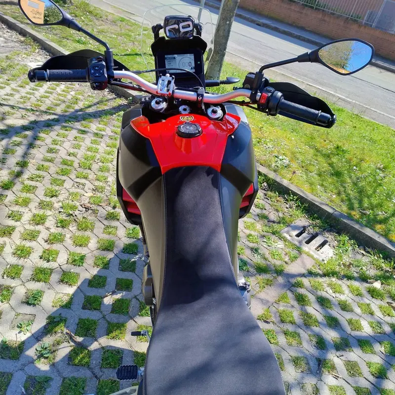 Aprilia Tuareg 660 (2022 - 24) (7)