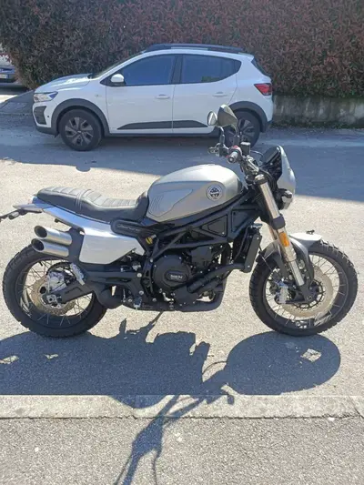 Benelli Leoncino 800 Trail (2022 - 26) usata