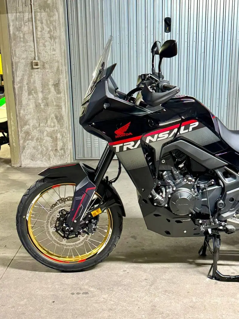 Honda Transalp XL750 (2025) (5)