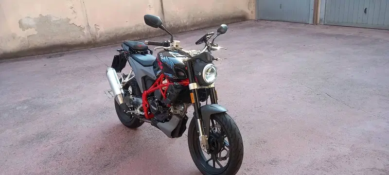 Swm Varez 125 (2022 - 23) (2)