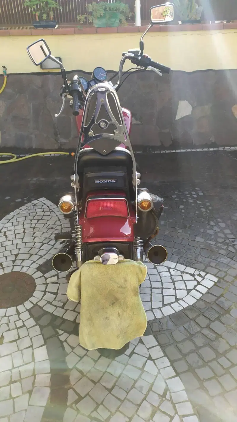 Honda Vt500 (2)