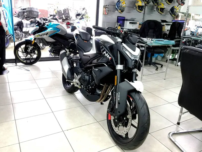 CFMOTO 450NK (2023 - 26) (2)