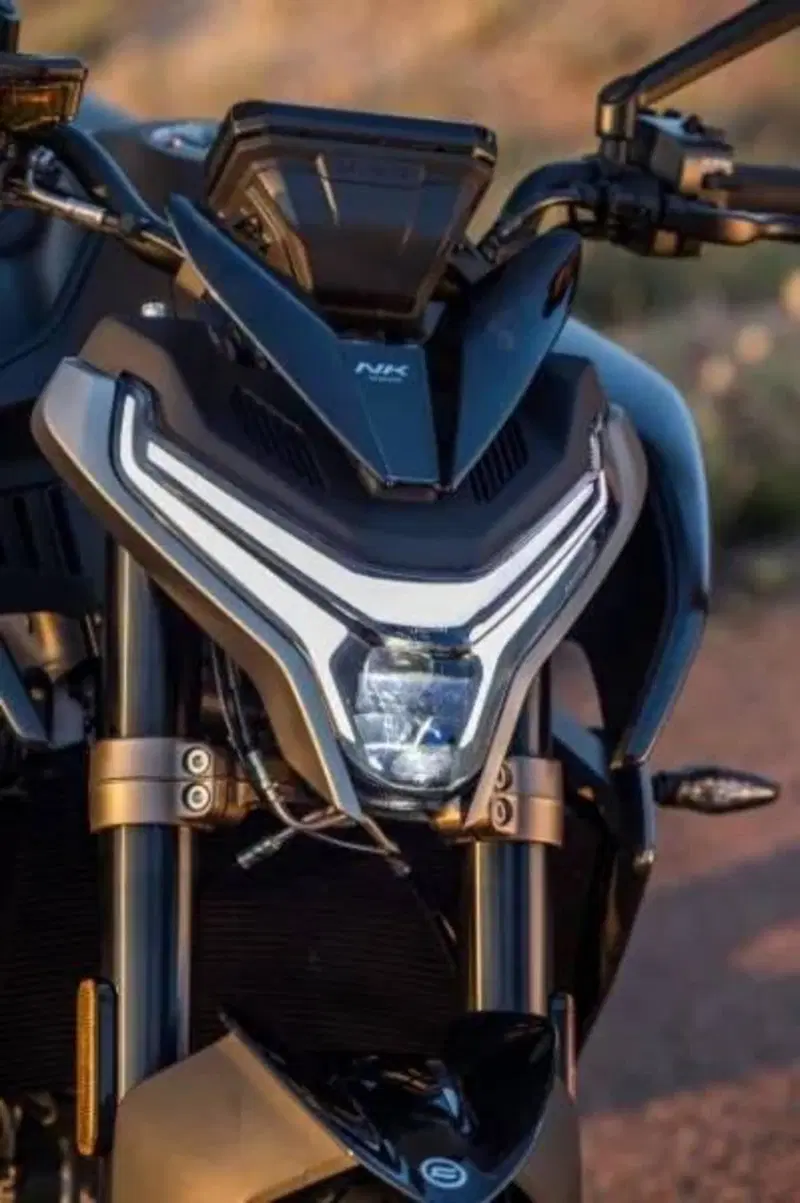 CFMOTO 800NK Sport (2023 - 26) (5)