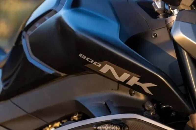 CFMOTO 800NK Sport (2023 - 26) (7)