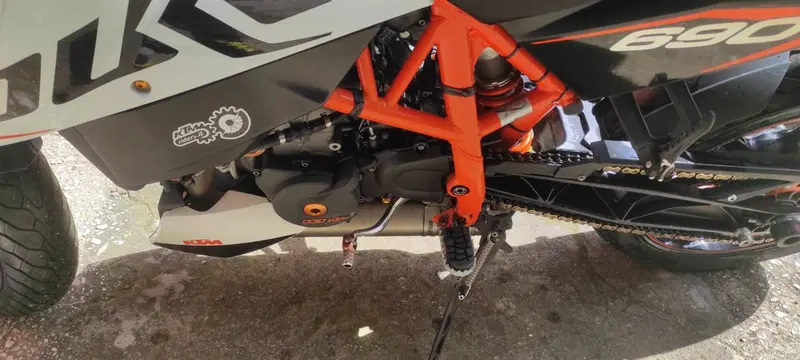 KTM 690 Duke R (2010 - 15) (4)