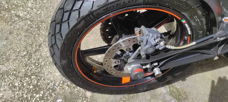 KTM 690 Duke R (2010 - 15) (5)