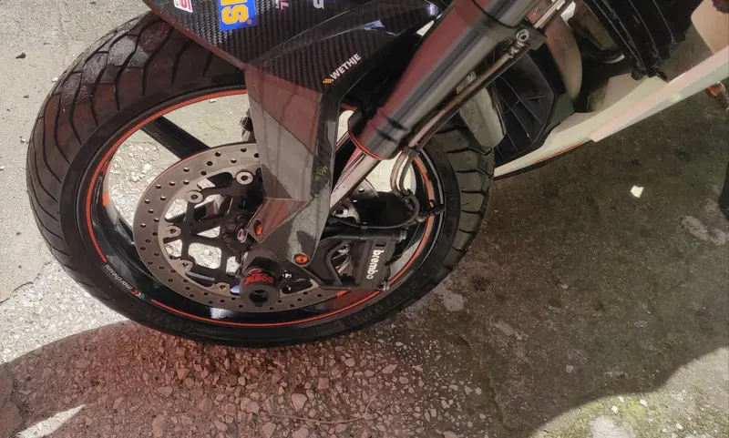 KTM 690 Duke R (2010 - 15) (6)