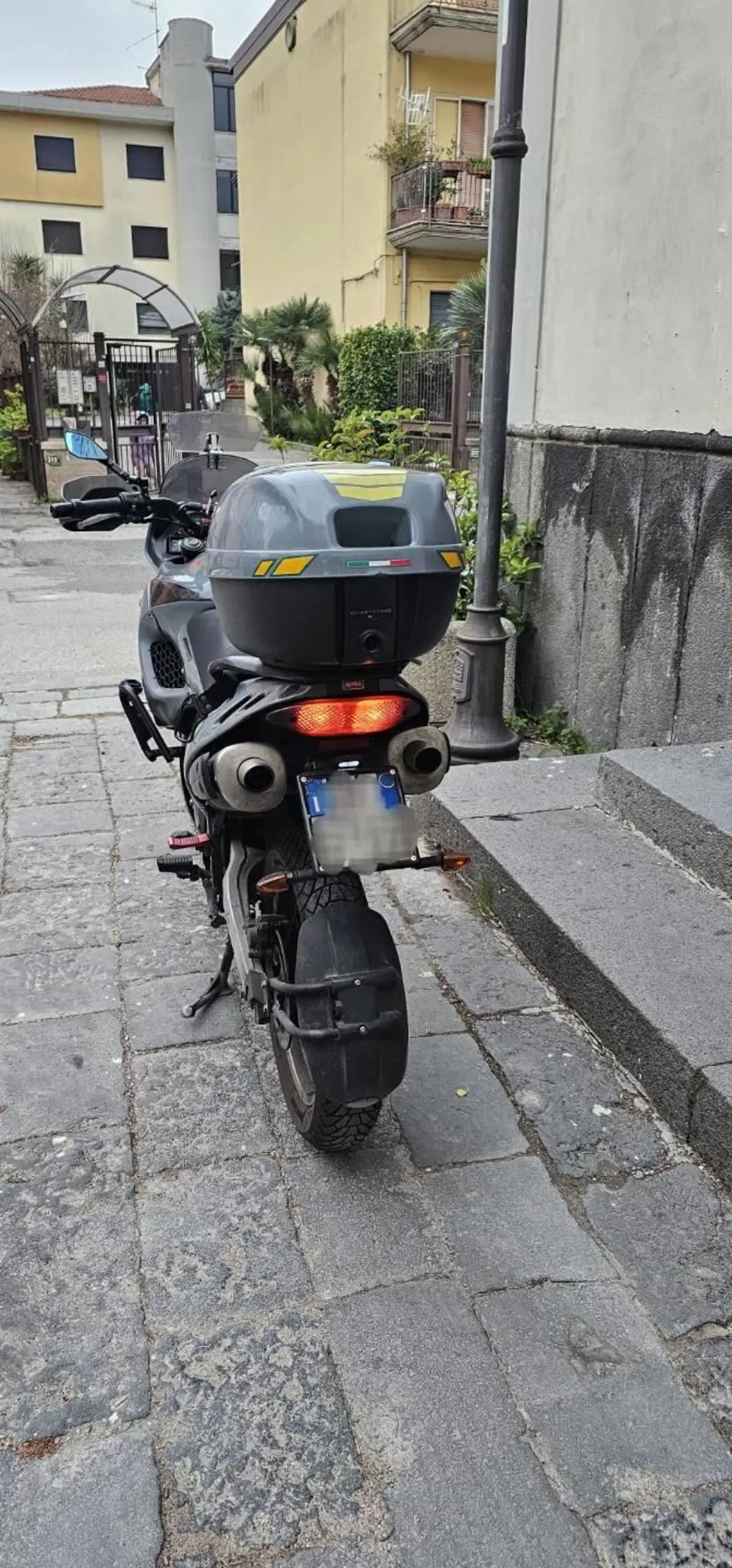 Aprilia Pegaso 650 IE (2003 - 04) (5)