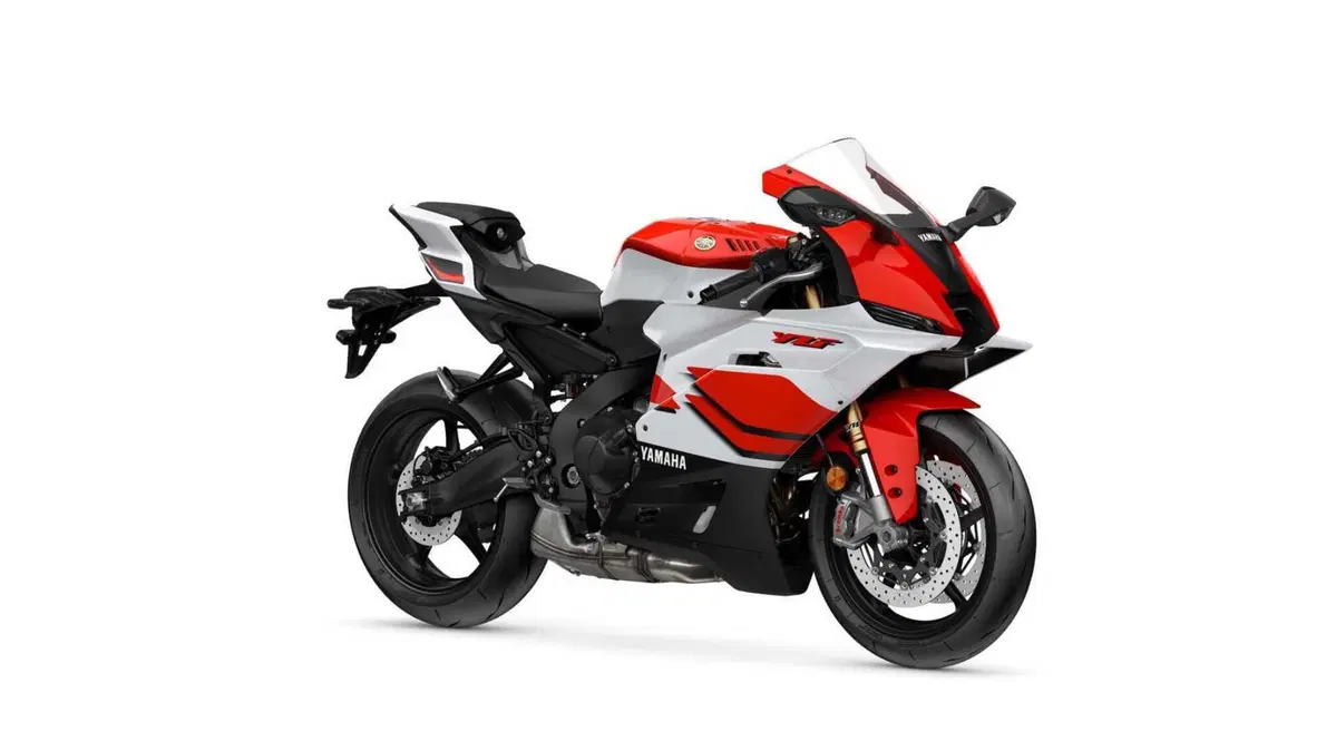 Yamaha YZF R9