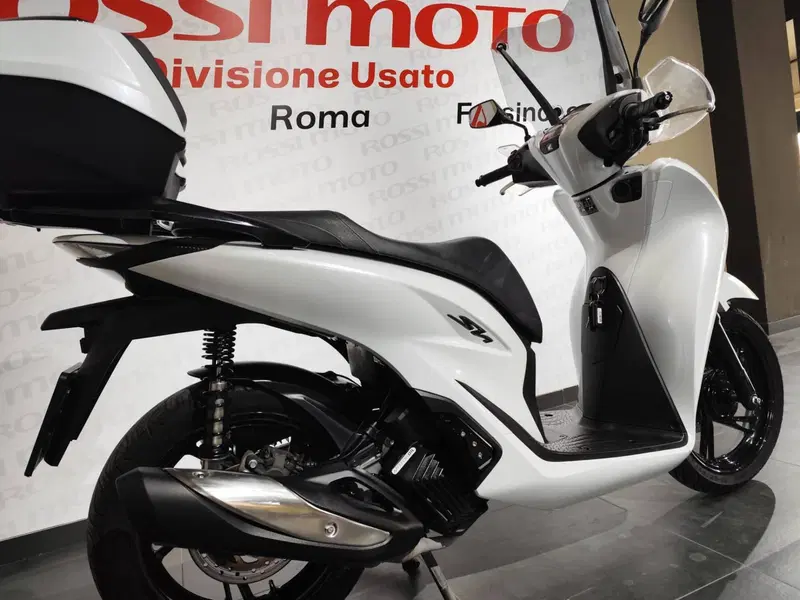 Honda SH 125 Mode (2021 - 23) (2)