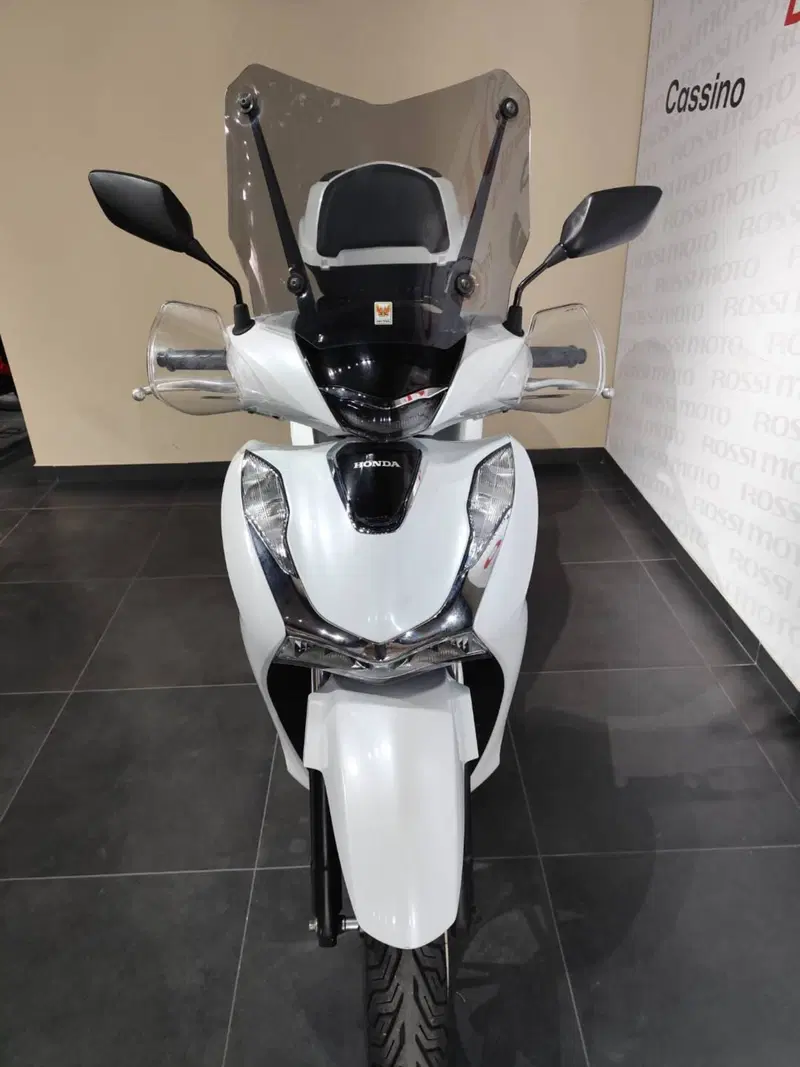 Honda SH 125 Mode (2021 - 23) (4)