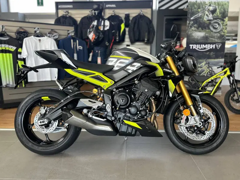 Triumph Street Triple 765 Moto2 (2026)