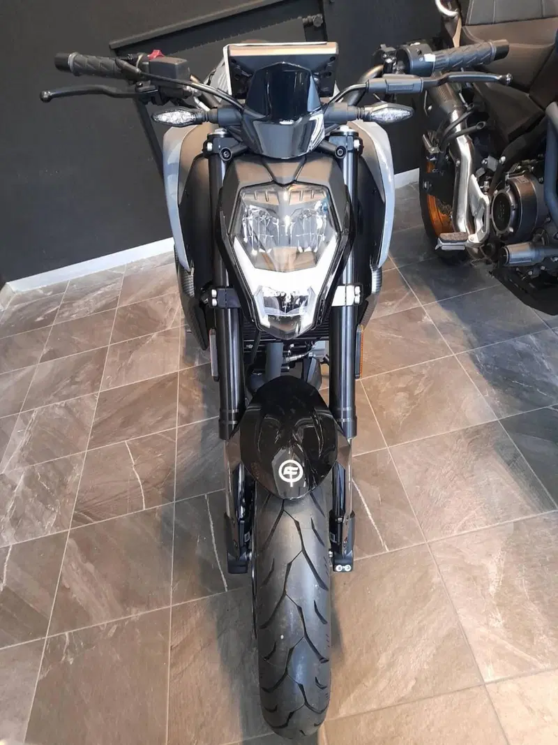 CFMOTO 300NK (2021 - 26) (6)