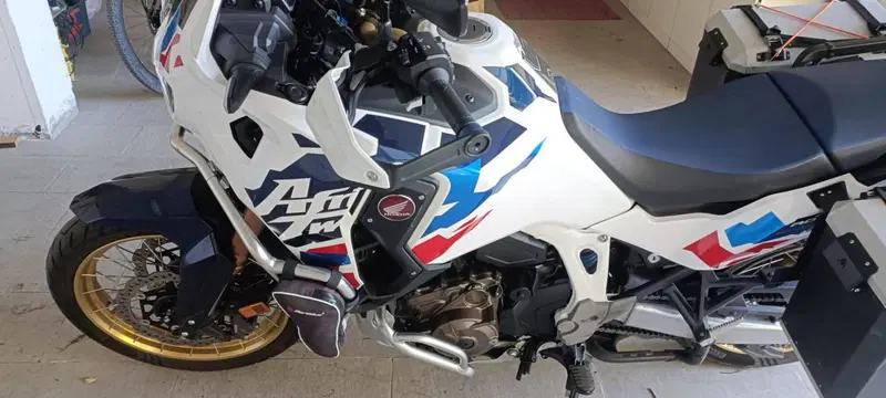 Honda Africa Twin CRF 1100L Adventure Sports DCT Travel Edition (2024 - 26) (2)