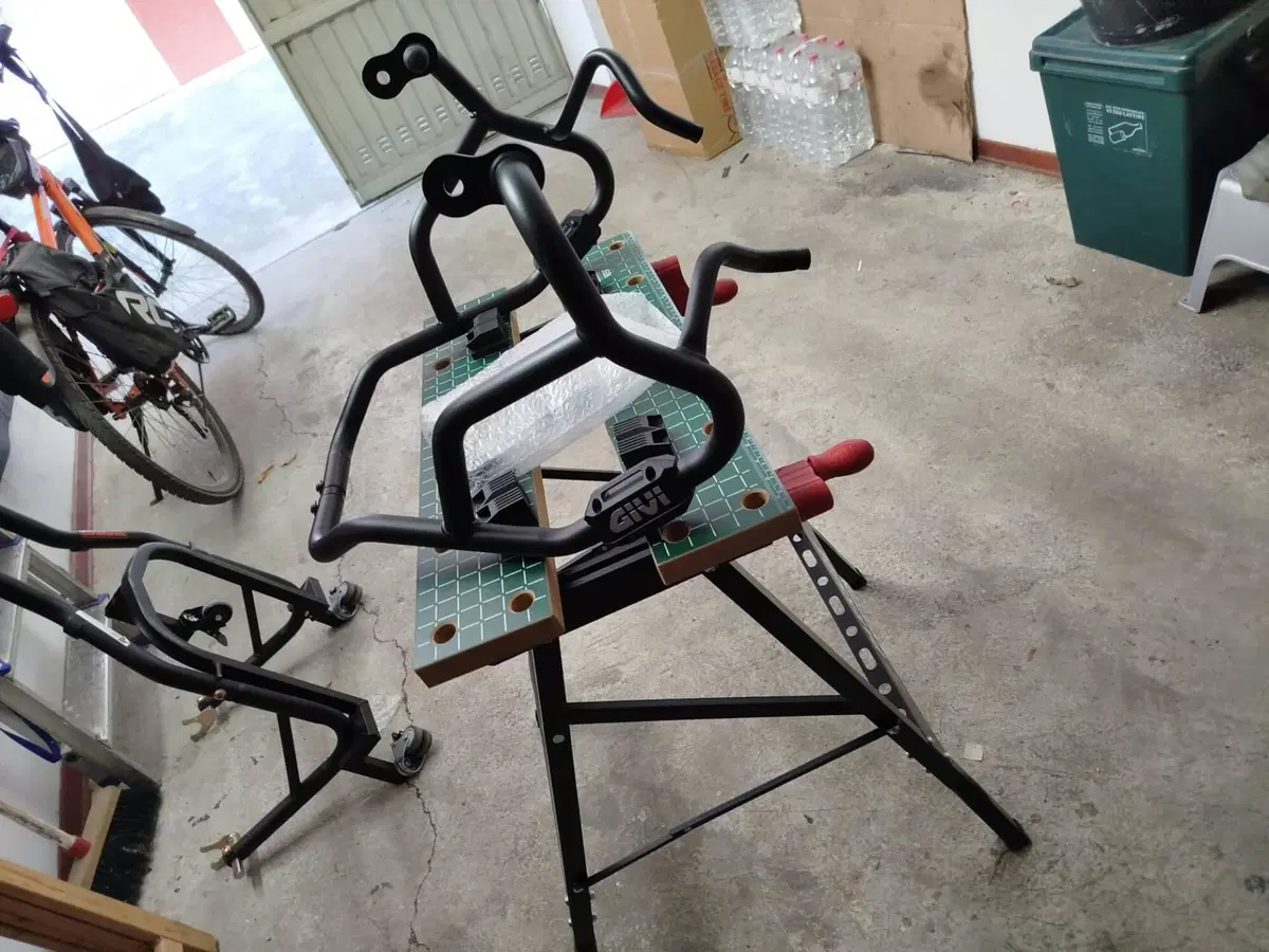 barre moto Givi (3)