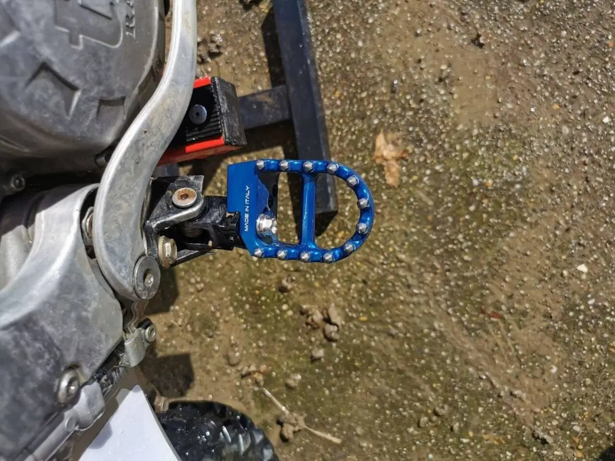 Tm Moto EN 300 ES Fi 4T (2023) (8)