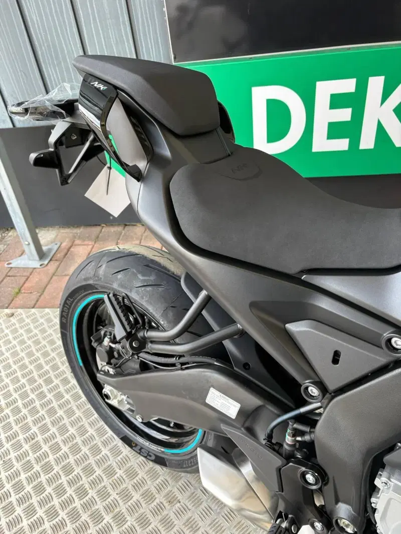 CFMOTO 675NK (2025 - 26) (16)