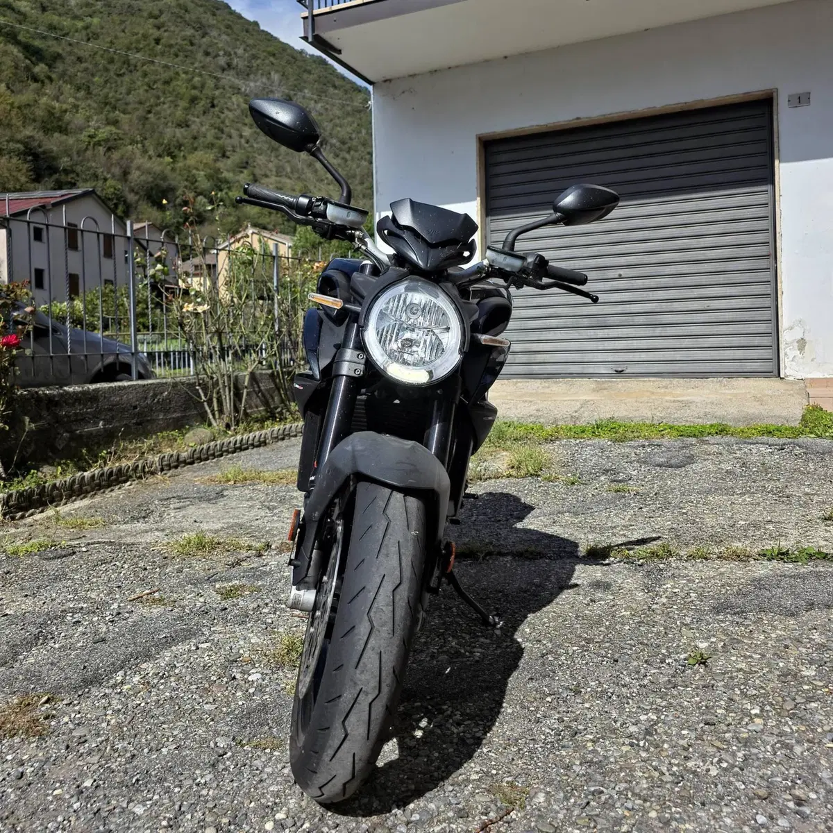 MV Agusta Brutale 800 R (2023 - 25) (3)