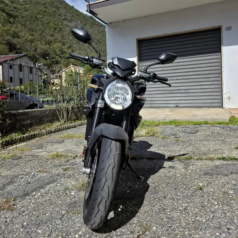 MV Agusta Brutale 800 R (2023 - 25) (3)