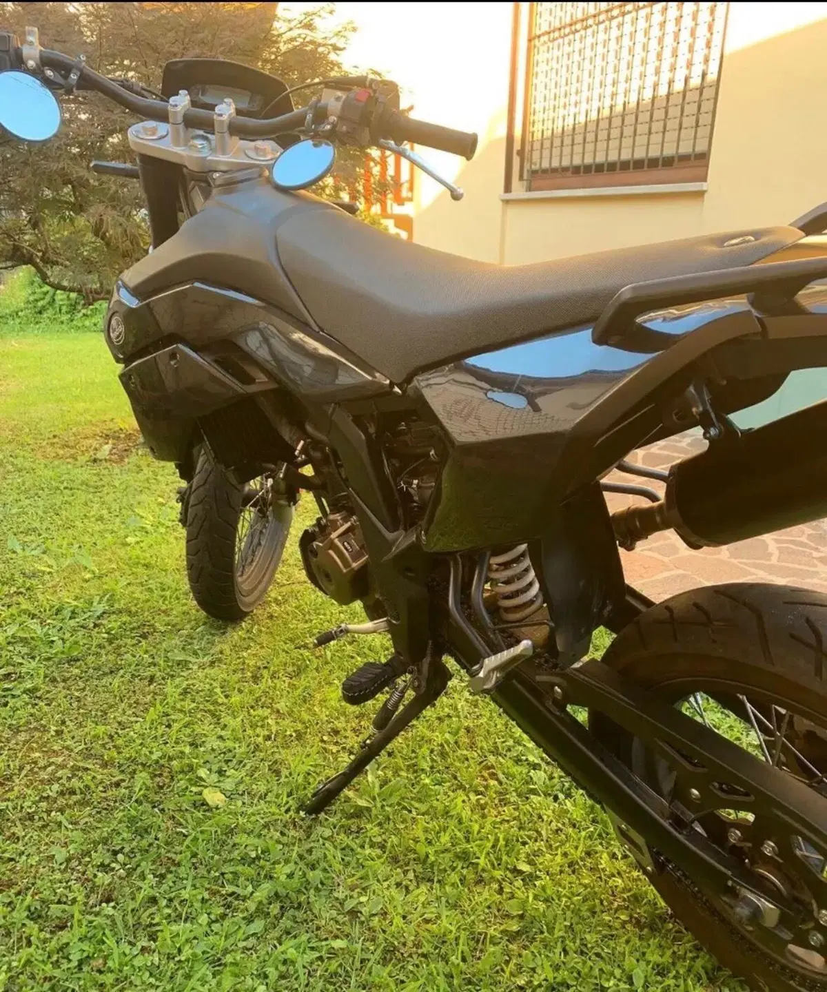 FB Mondial SMX 125 Motard (2021 - 24) (4)